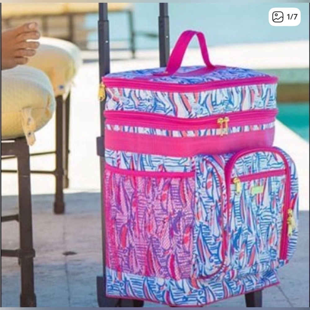 NEW Lilly Pulitzer Rolling Cooler - Picture 2 of 13
